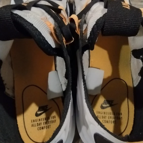 Nike Infinity - Picture 5 of 5